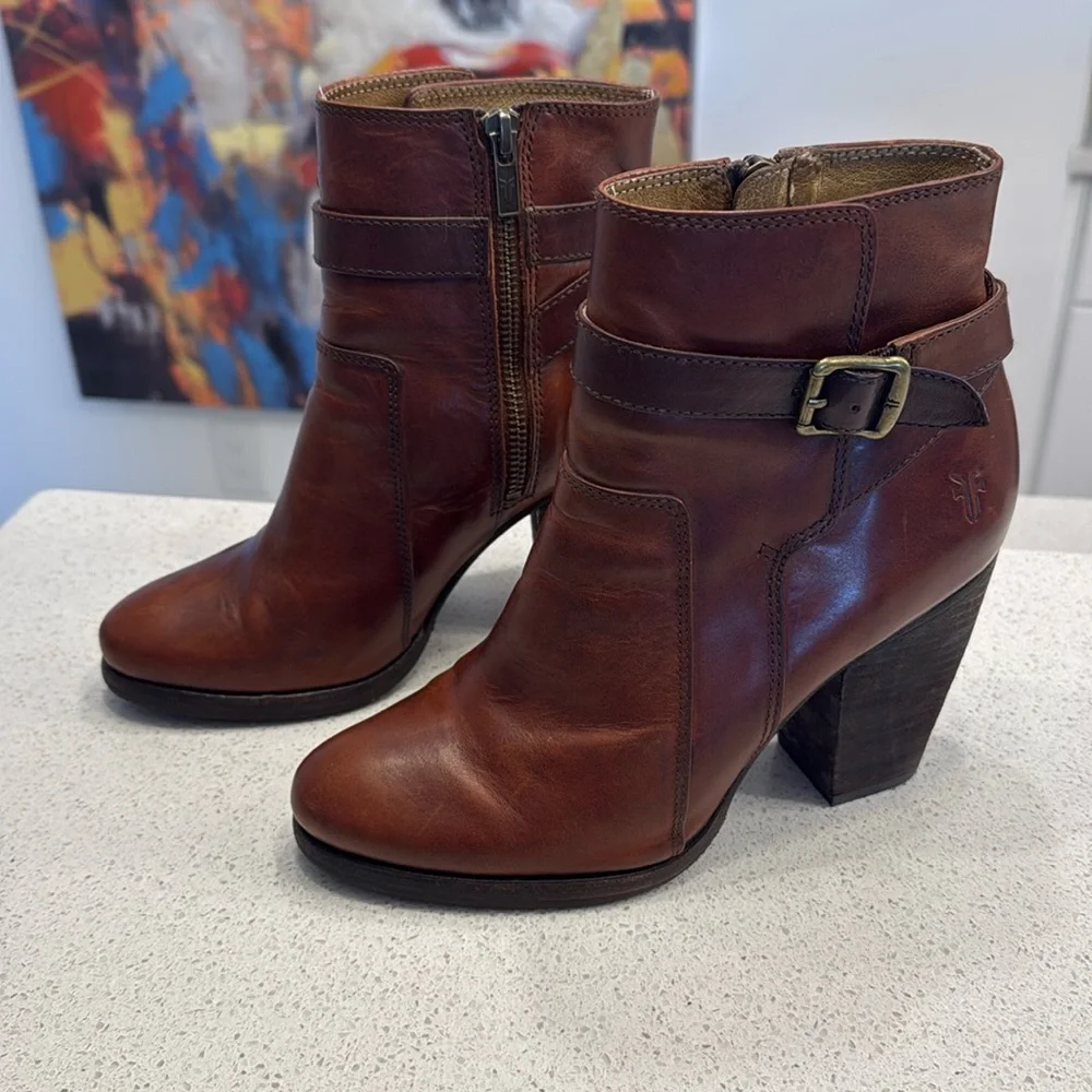 FRYE Patty Riding Bootie Redwood Leather High Heel Boots 7.5 - Picture 3 of 16